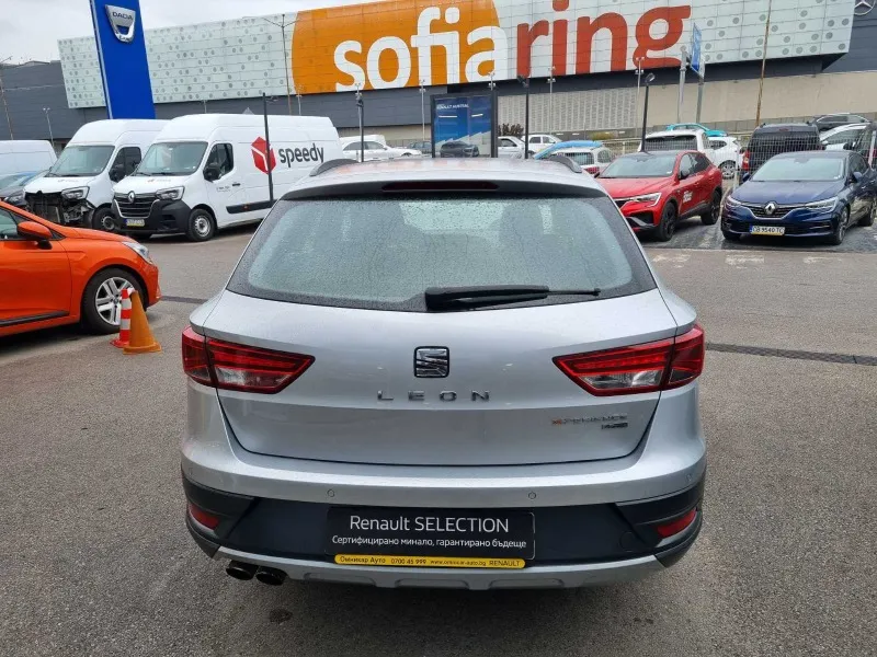 Seat Leon 1.6 D.4x4. 110 hp N1 Image 6