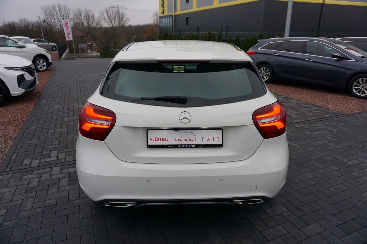 Mercedes-Benz A-Klasse A180 Navi...  Image 3